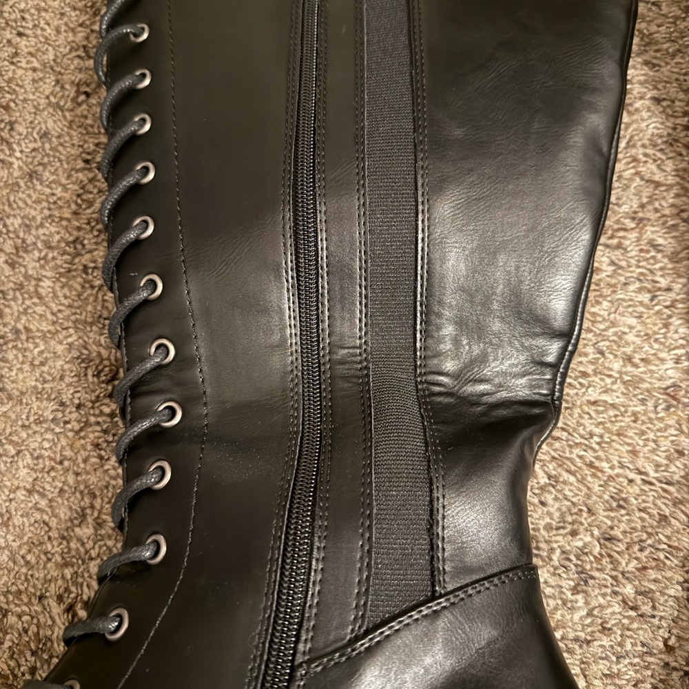 Black Lace-Up Knee-High Boots - Picture 5 of 11